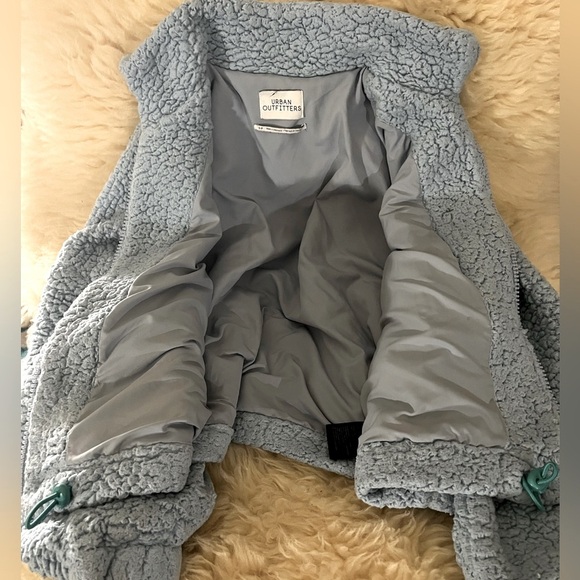 Urban Outfitters Baby Blue Cropped Sherpa Fleece Oversized Jacket - Picture 3 of 6